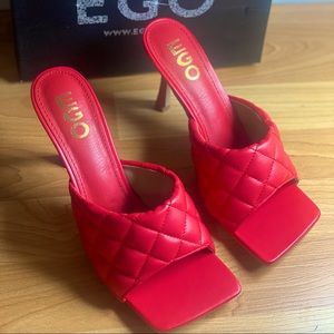 TROPEZ  TOE QUILTED HEEL MULE IN RED FAUX LEATHER